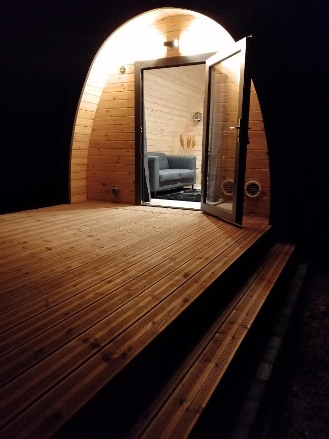 Le Domaine De Pivette Chambre Climatisee Et Insolite Avec Terrasse Privative Avranches Exterior foto
