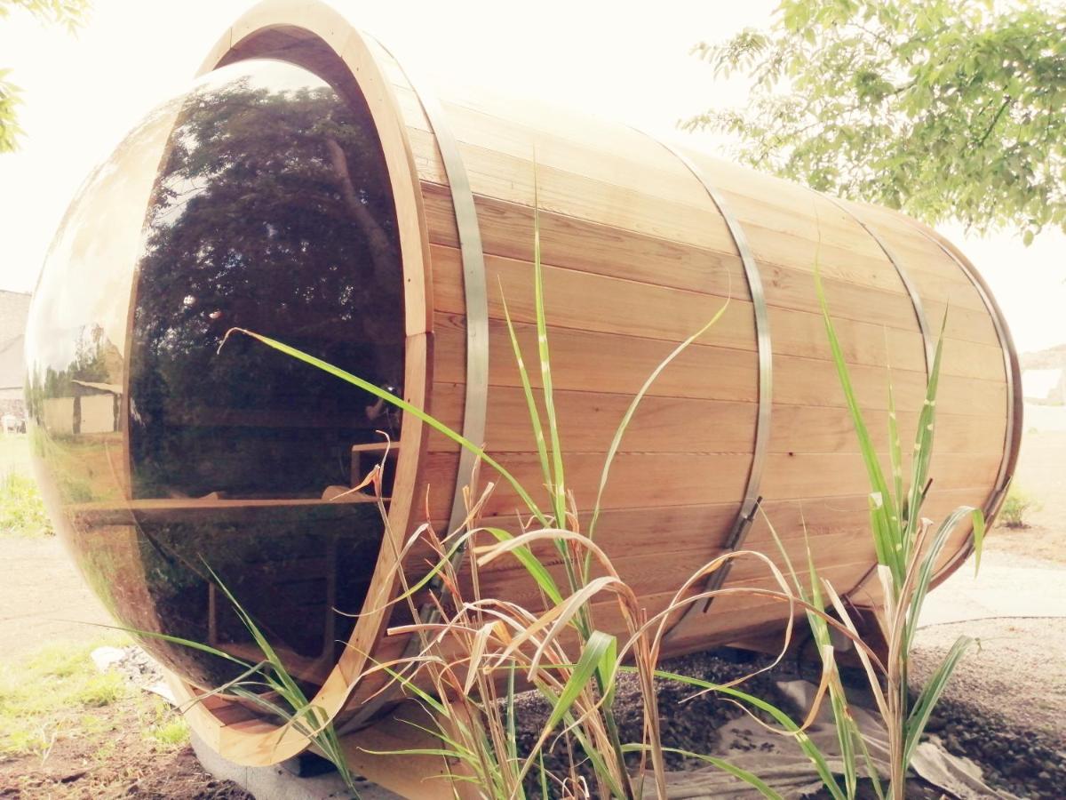 Le Domaine De Pivette Chambre Climatisee Et Insolite Avec Terrasse Privative Avranches Exterior foto